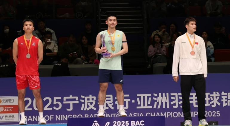 Kunlavut Pria Thailand Pertama Menangkan Kejuaraan Bulu Tangkis Asia